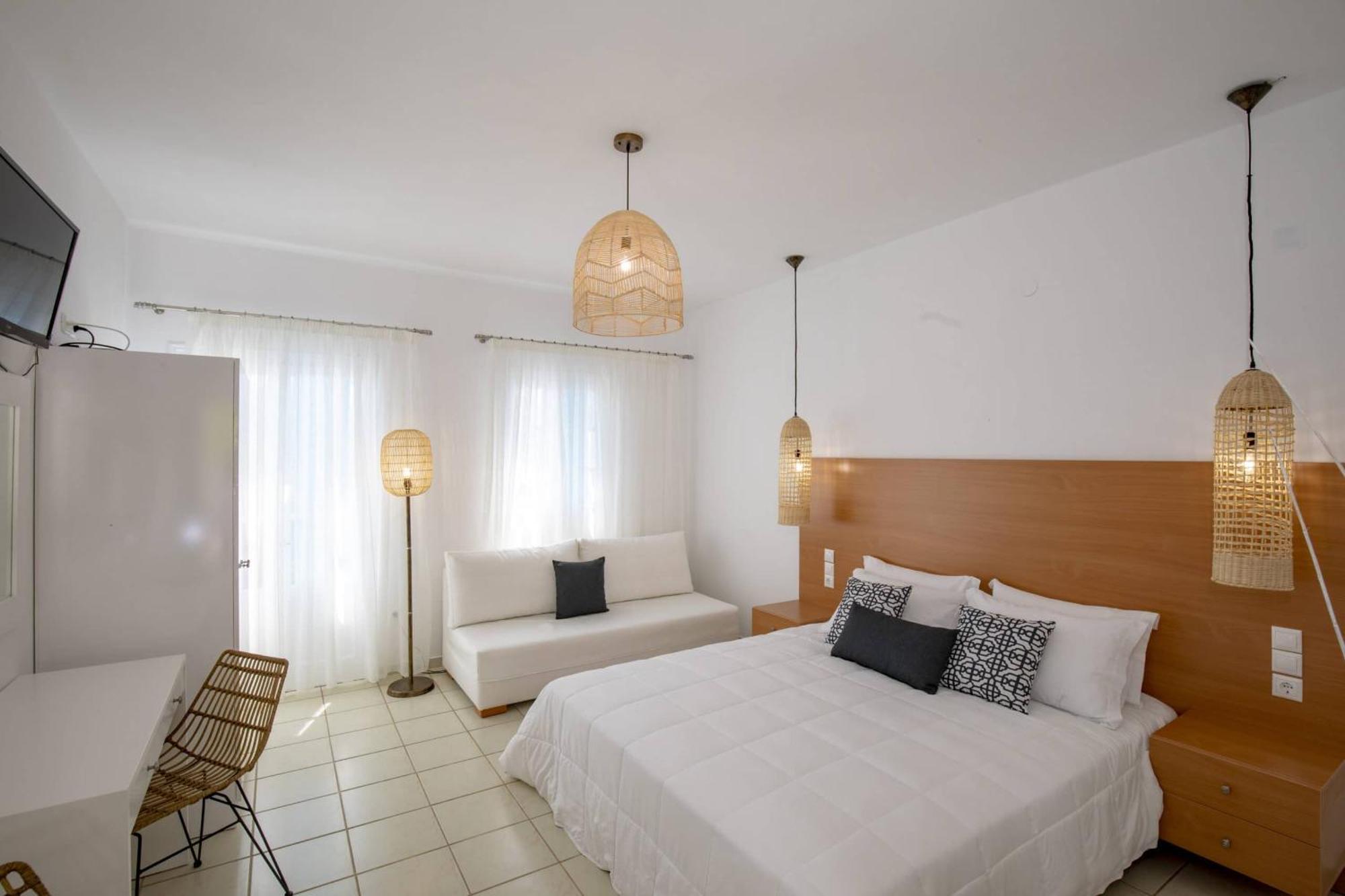 Eutuxia Rooms & Studios Аполония Екстериор снимка