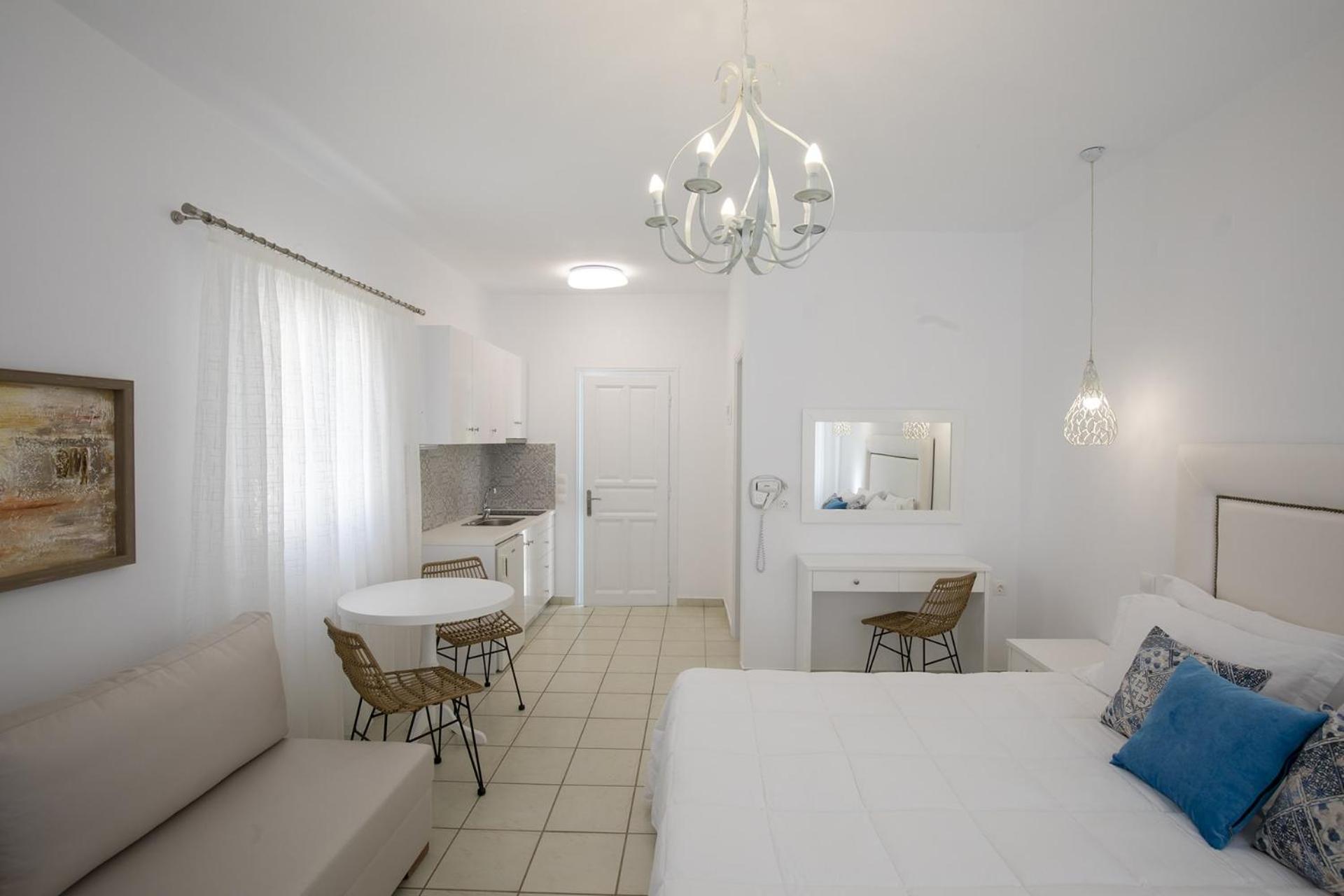 Eutuxia Rooms & Studios Аполония Екстериор снимка